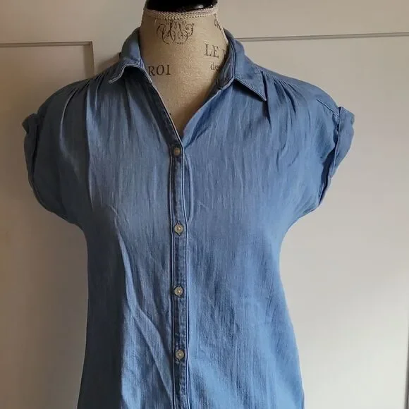 Old Navy Denim Shirt Dress - Picture 2 of 10